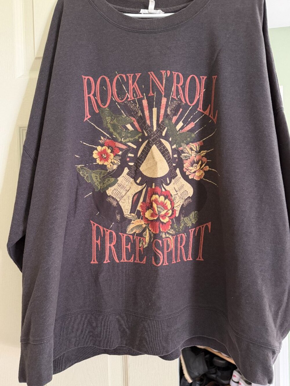 Rock and Roll Soft Sweatshirt from Maurices Size 4x